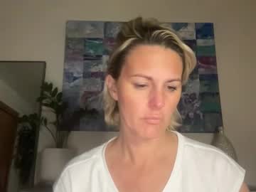 betterconvobesttime's chat room