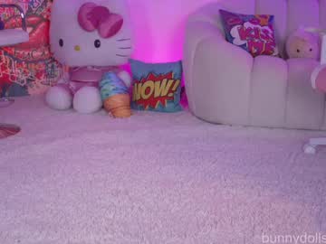 bunnydollstella's chat room