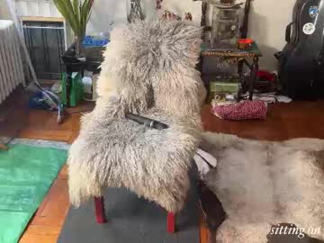 chiloschista's chat room