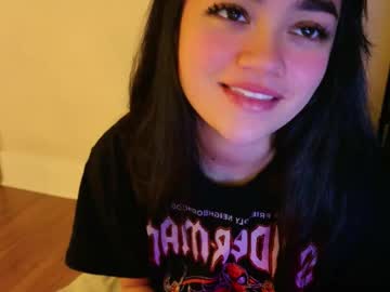 annatigarr's chat room