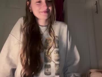 fantasyella's chat room