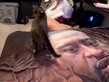 laylakutiex's chat room