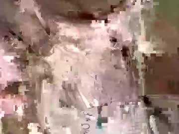 babykndaddyj's chat room