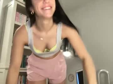 elenalovexxx's chat room