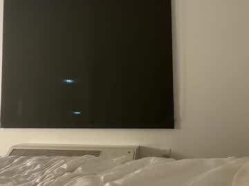 pollyyypocket's chat room