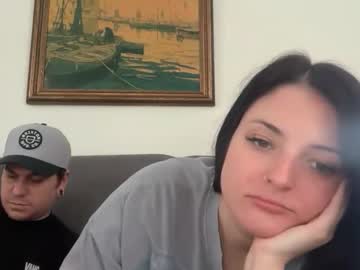 sexycouple41110's chat room