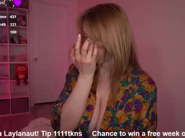 laylas_universe's chat room