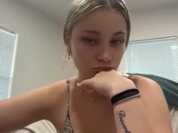 lanademira's chat room