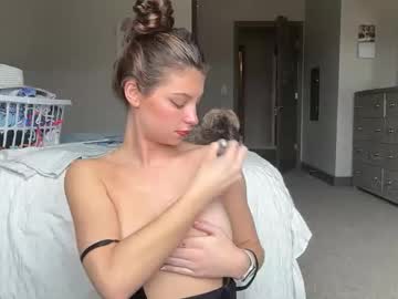 chloecookk's chat room