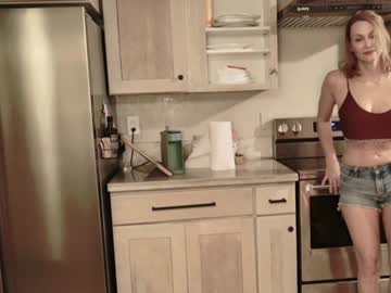 kaileeshy's chat room