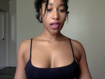 gyalxoxo's chat room