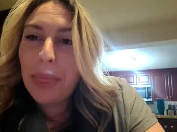 alyjeanne0420's chat room