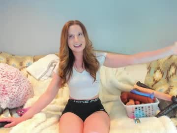 eatmygingersnapps's chat room