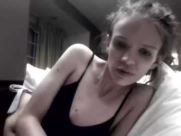 firsttime_freak's chat room