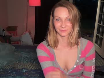 kaileeshy's chat room