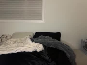 chloeros3e's chat room