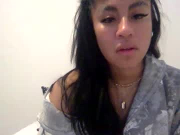 pretty_girl828687's chat room