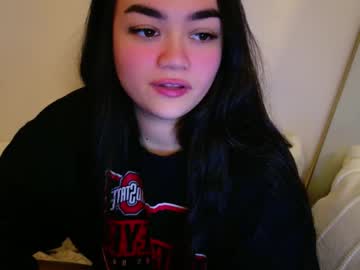 annatigarr's chat room