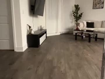 luvaimee's chat room