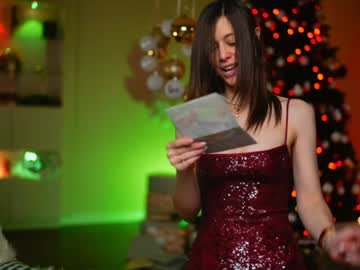 newchloe18's chat room