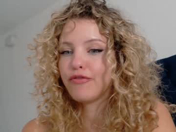 theislandgirl's chat room