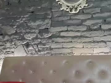 vixvixenn's chat room