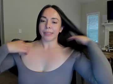 valerysquirt_19's chat room
