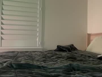 ella_hill's chat room