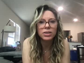 texas_blonde's chat room