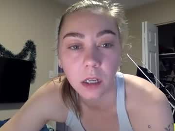 annabellemonroe69's chat room