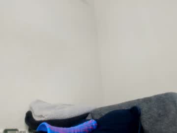 heidiandfriends's chat room