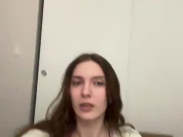 lunasnows's chat room