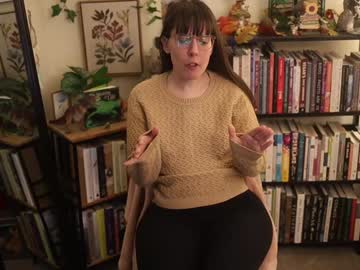 ellynaomi's chat room