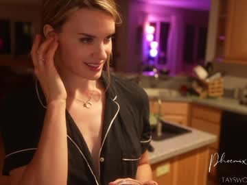 phoenix_taylor's chat room