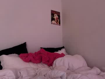 stellapearl's chat room