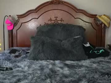 oh_lovely_girl's chat room