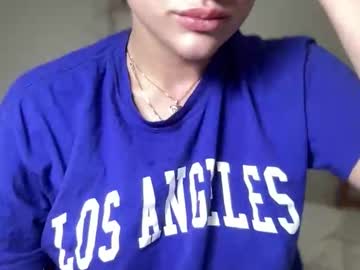 mamilovesmoney's chat room