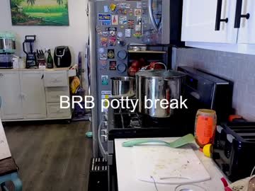 pr3ttyp1nkpussy's chat room