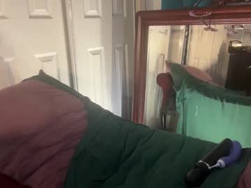 degeneratesaint's chat room