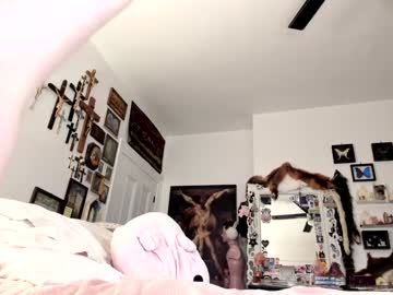 eve003300's chat room