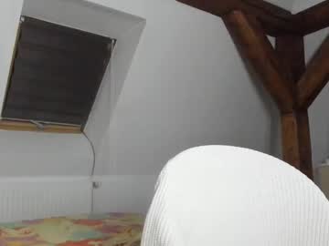 adventurina's chat room