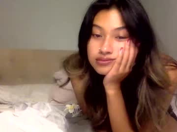 charlotte_blue2's chat room