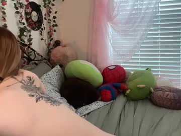 redcharlotte's chat room