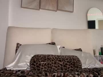 realjadebri's chat room