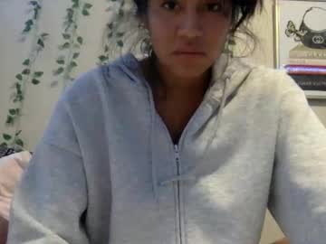 pretty_girl828687's chat room