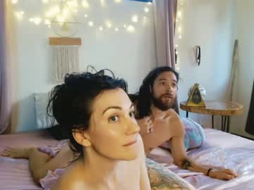 chaykneadscookie's chat room