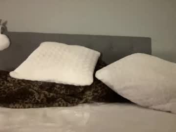 camilaxcruz's chat room