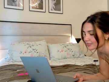 carmenthebrat's chat room