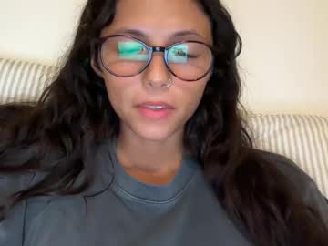 greasybangs's chat room