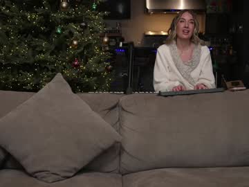 blondefoxsilverfox's chat room